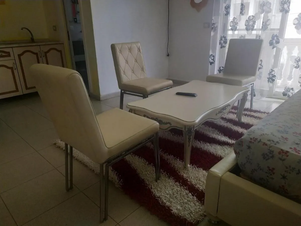 Vila Kliven Hotell Durrës 0*,